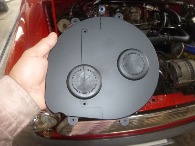 ローバーミニ バルクヘッドホールカバー 車内のガス臭さ、エンジン騒音