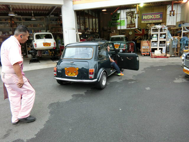 Igs様 ガソリンスタンドに行ったら ブレーキランプ点いてないよー でご来店です スタッフブログ ローバーミニ専門店キャメルオート