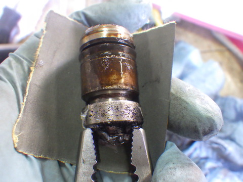 MNK_1890