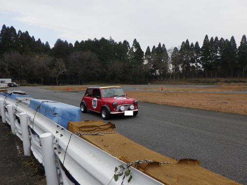 KAJI2500