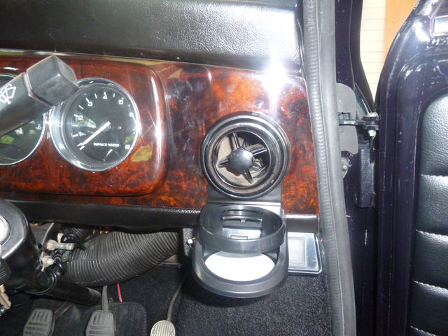 ローバーミニ　ドリンクホルダー中古品 ローバーミニドリンクホルダー中古品