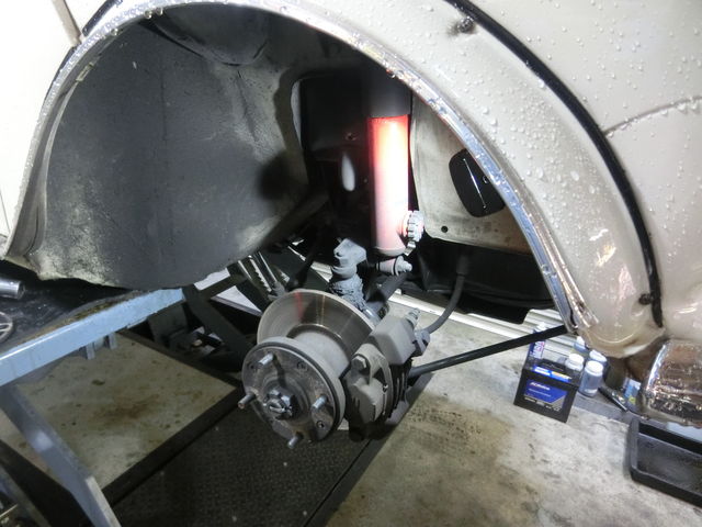 Kdm様 ブレーキ踏むとシューシュー言います 気になります W スタッフブログ ローバーミニ専門店キャメルオート