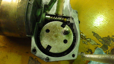 SZKM1730