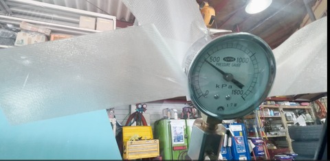 オートマ油圧1速に入れた時