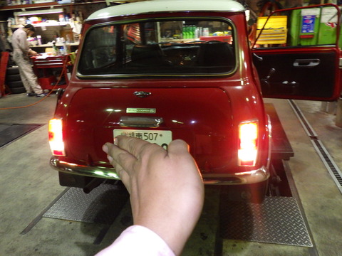 AZM_3207