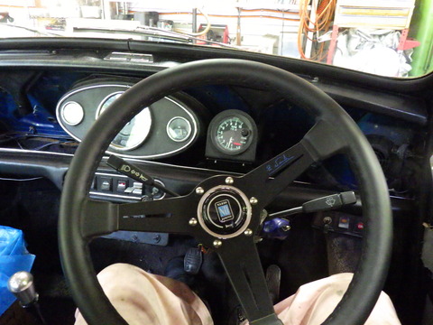 AZM_3916