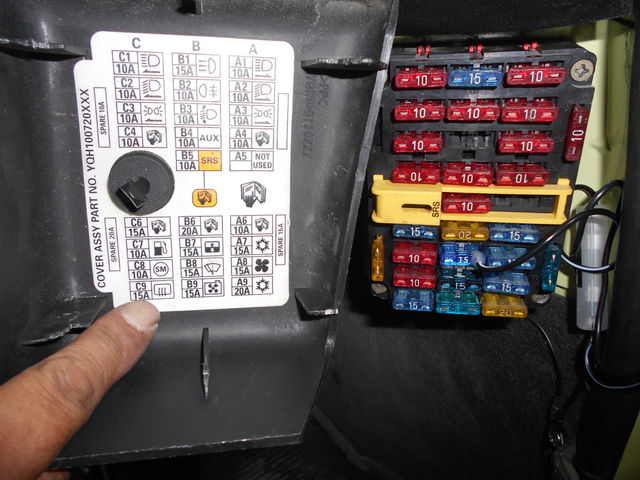 Hym様 もう曇らずに済みます 熱線入りフロントガラスたまりません スタッフブログ ローバーミニ専門店キャメルオート