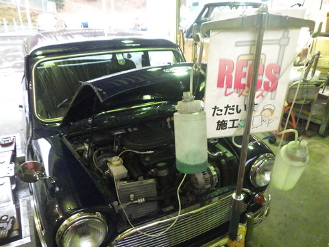AZM_7896