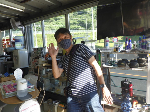 AZM_9168