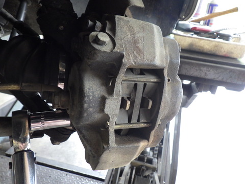 SZKM6222