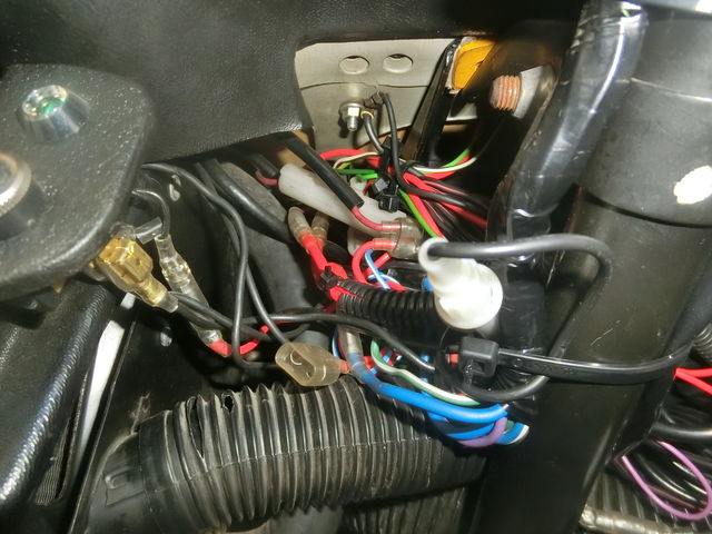 Tnk様 室内から煙が出たのでちょっと見て スタッフブログ ローバーミニ専門店キャメルオート