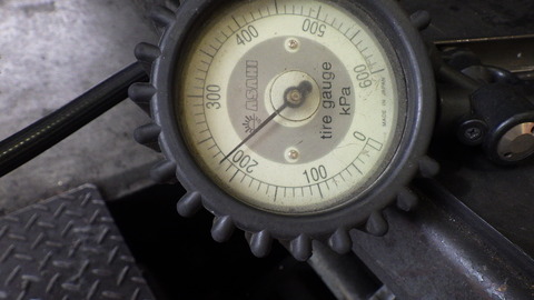 SZKM4602