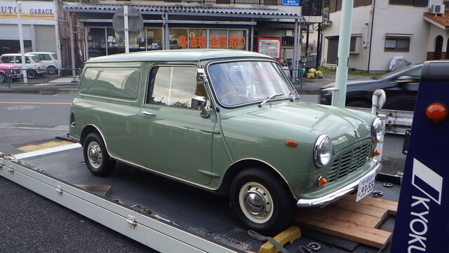 HYS様 個人売買でゲットしたきれいなミニバンの名変と点検です