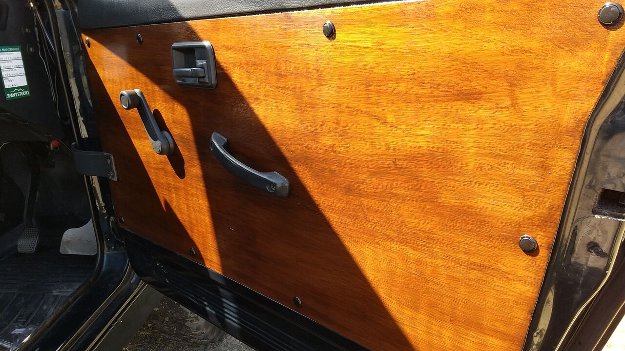 ジムニー ja11 純正 ドア 内張 ジムニーJA11ドアパネル | MASTRCT