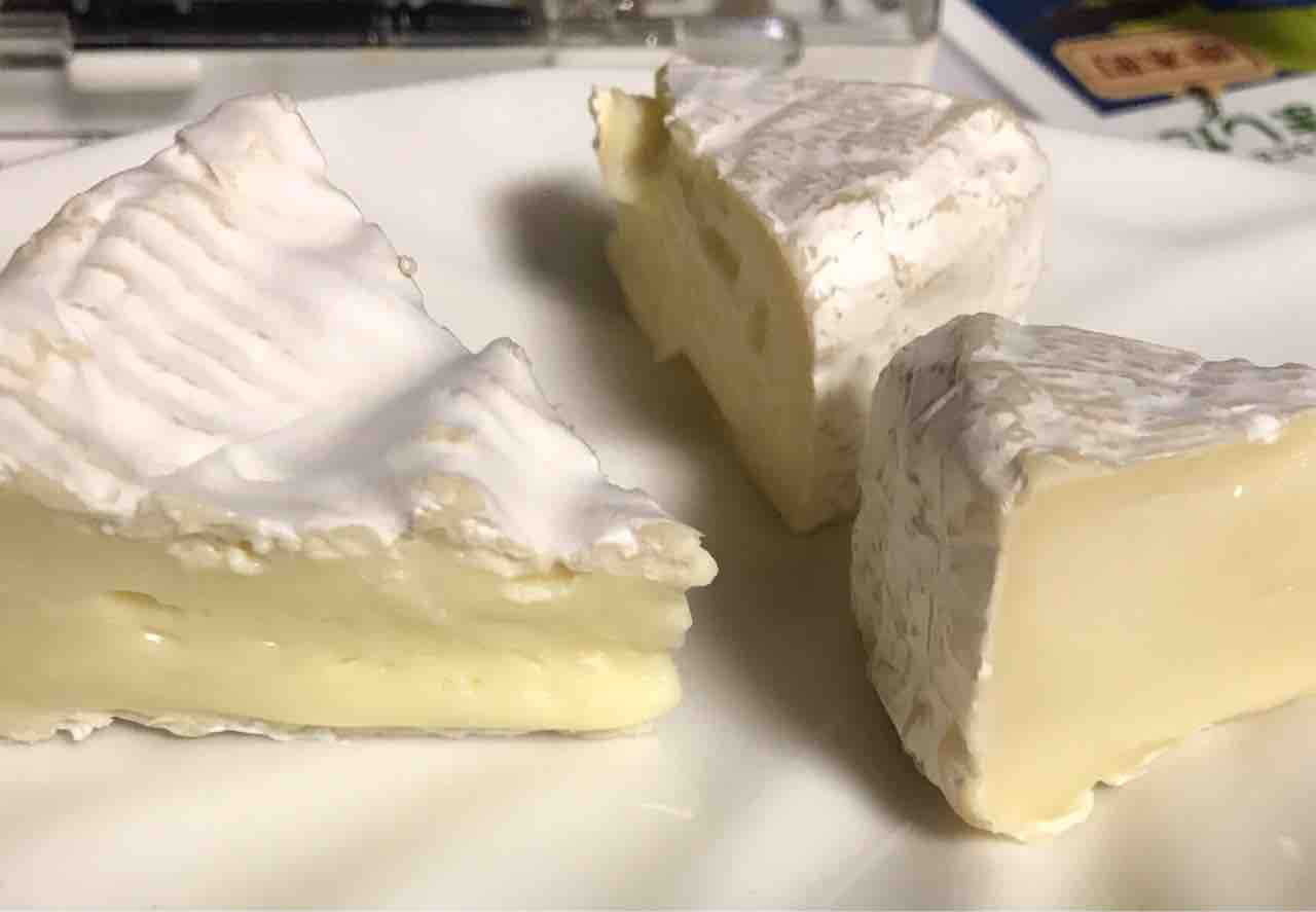 Le Chatelain Camembert シャトラン シリアル教えろ Le Chatelain Camembert シャトラン シリアル教えろ