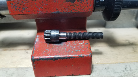 tail_stock_screw_1
