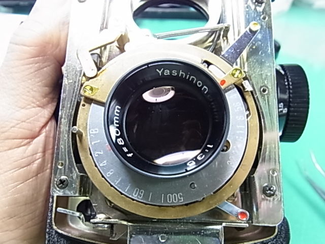 カメラ修理 YASHICA Mat-124G（ヤシカマット124G） : カメラ修理工房