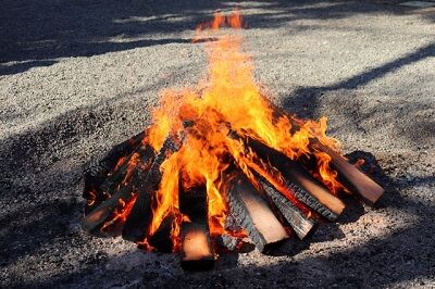 焚火 (3)
