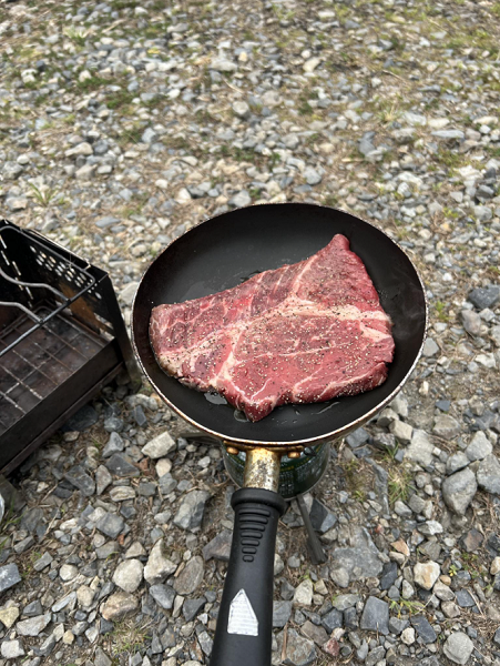 【画像】今日のキャンプ飯を潔く晒せ【その18】