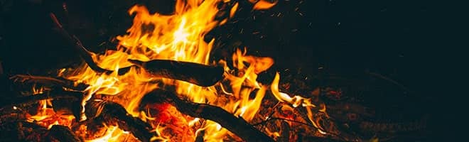 焚き火初心者必見 焚き火の正しいやり方と後始末のまとめです ムースのキャンプブログ 焚き火初心者必見 焚き火の正しいやり方と後始末のまとめです ムースのキャンプブログ