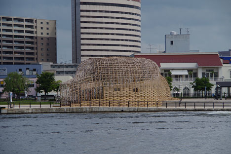 新潟スノーピークキャンプ、角田浜のあとは萬代橋から信濃川河口へ4
