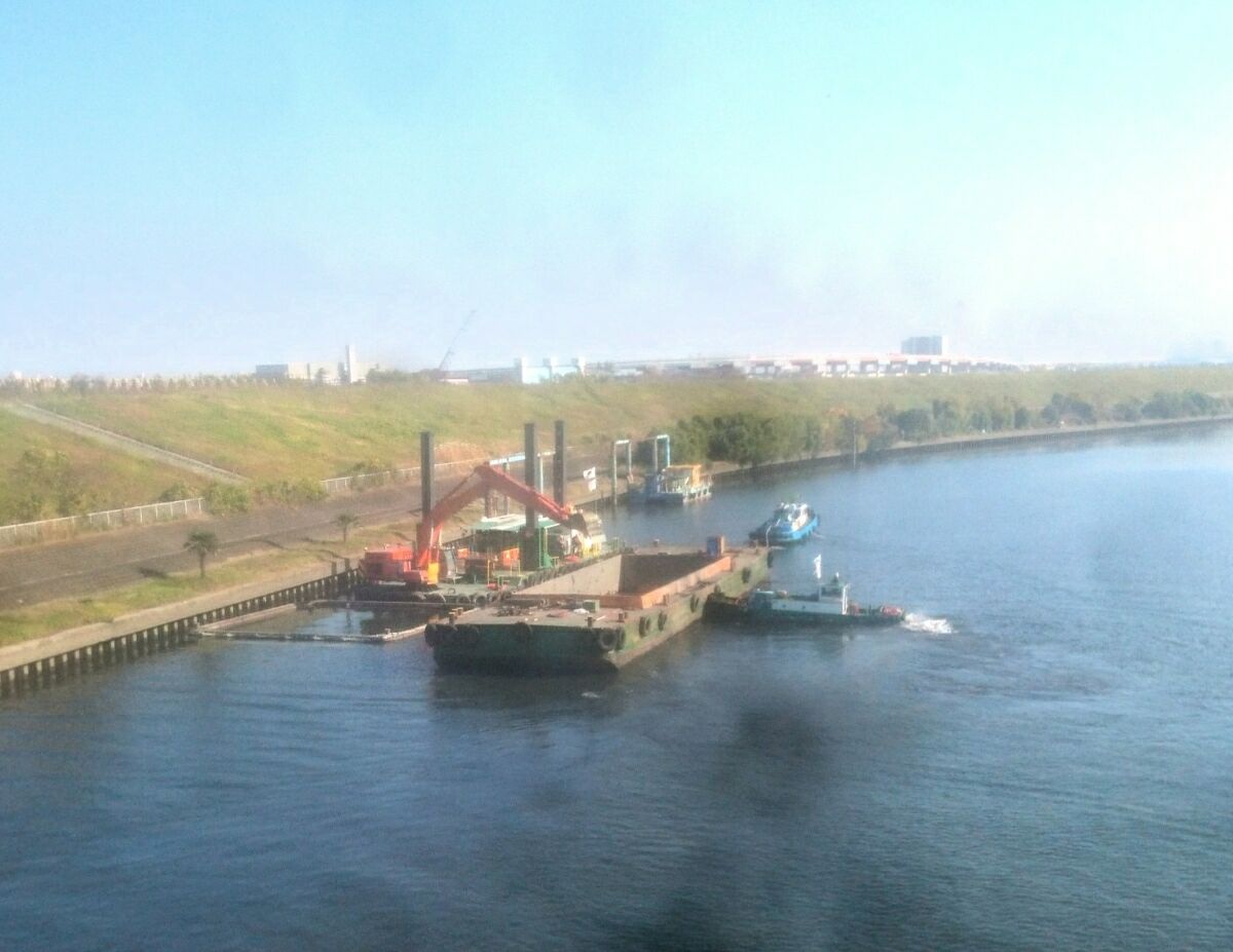 閉じられた岩淵水門 : Campus Viridis