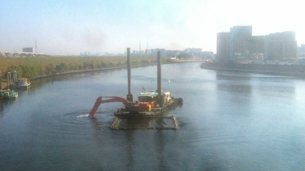 閉じられた岩淵水門 : Campus Viridis