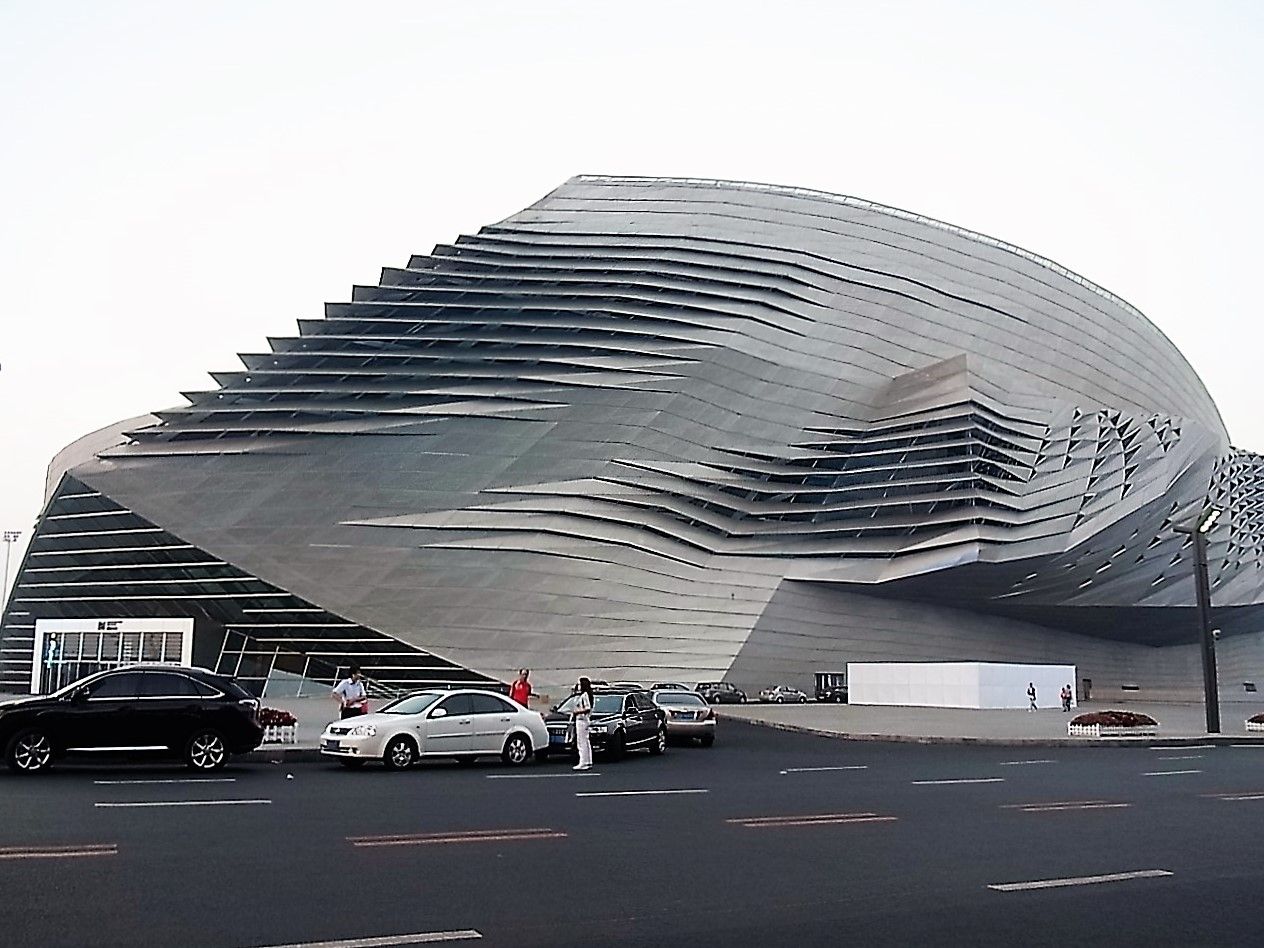 Coop Himmelblau 大連国際会議中心 カブトガニみたいだ Ep15 上海建築観光案内 Shanghai Review Camsaガラスの部屋