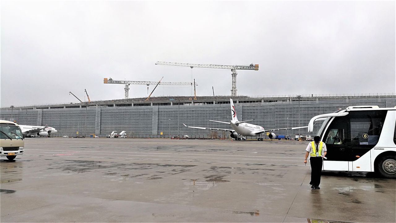 中国の飛行機国内線利用指南 乗る時にはこういったことに注意しましょう Ep132 上海建築観光案内 Shanghai Review Camsaガラスの部屋