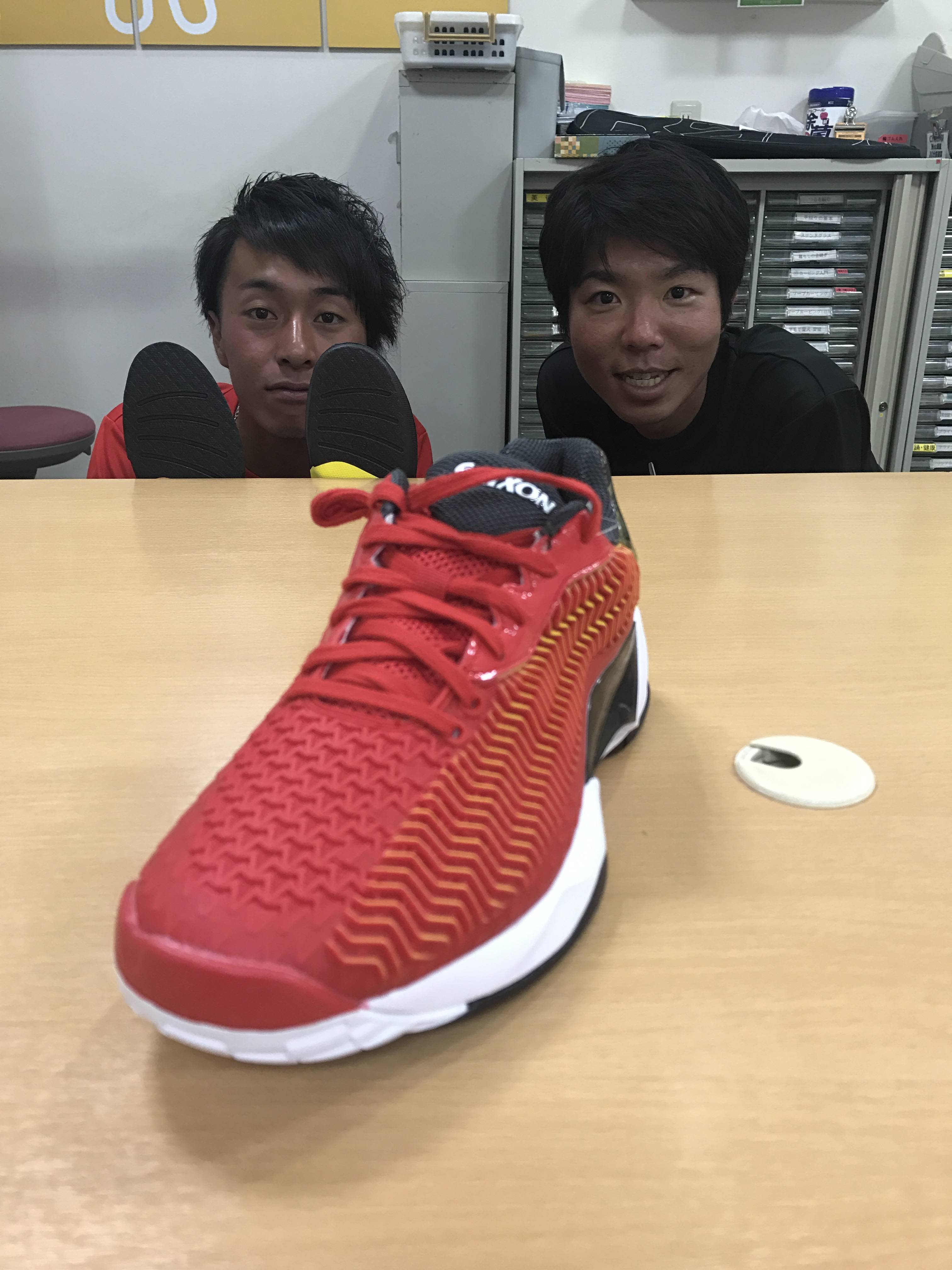 鈴木貴男プロの使用済のショートベンチコート 鈴木貴男プロ×寺地貴弘プロ SXシリーズ雑談 - YouTube