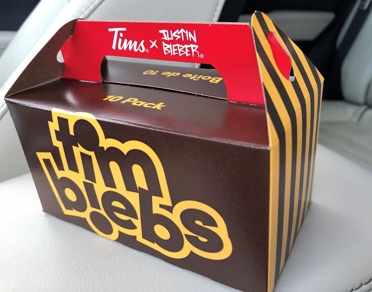 北米限定 ジャスティンビーバー コラボ ティムホートン グッズカナダ