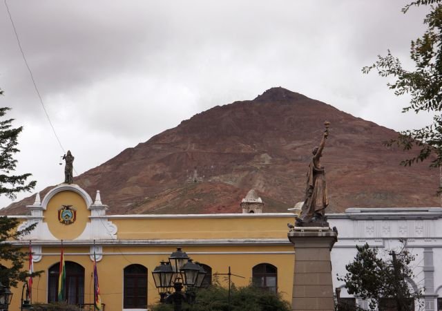 ウユニへの旅5日目 スクレ ポトシ ウユニ 午前 Canalのつれづれ日記