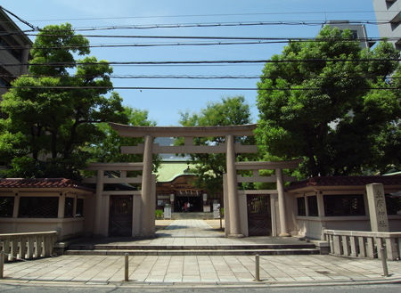 坐摩神社