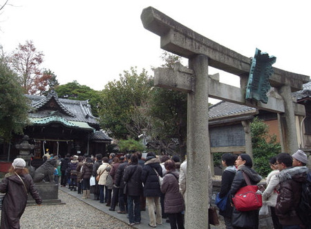 三囲神社・正月