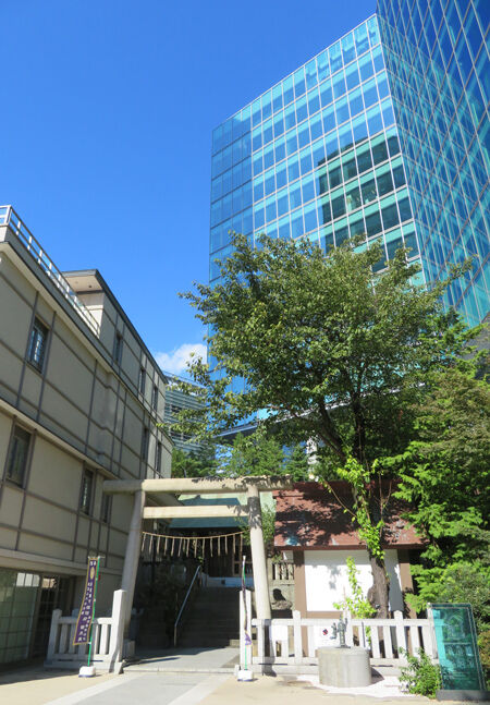 天祖神社・六本木9