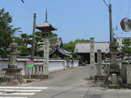 86志度寺・2018067