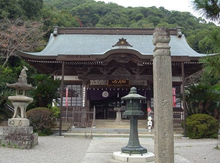 切幡寺・本堂