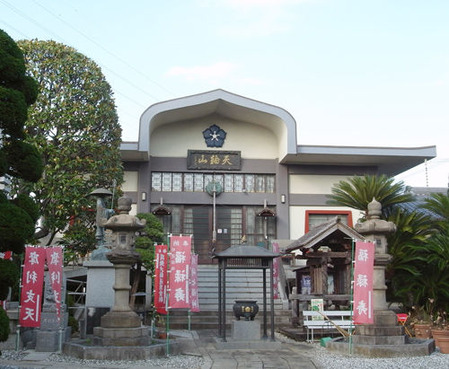 安養寺・境内