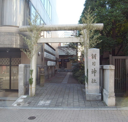 朝日神社・六本木