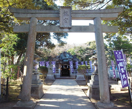 江島神社・龍宮