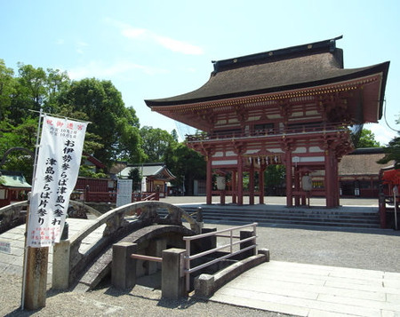 楼門・東門