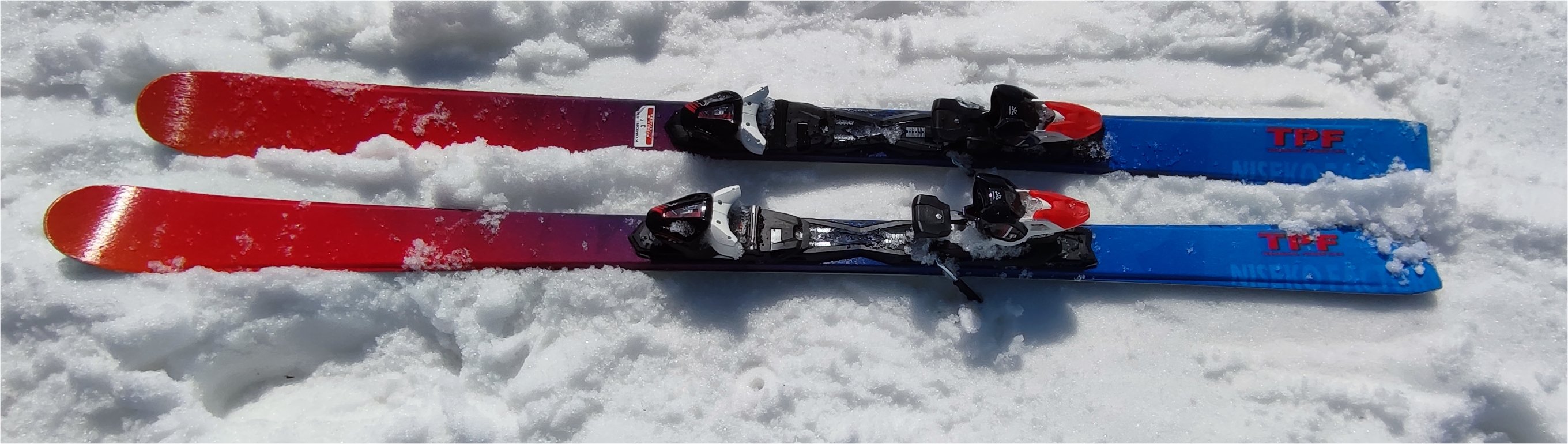 新しいブランド KOMOR-SKI 完全受注の特注コモリスキー MC83 新しいブランド KOMOR-SKI 完全受注の特注コモリスキー MC83