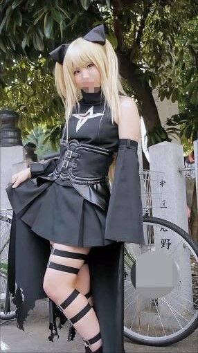 コミケでパンチラしちゃったコスプレイヤーちゃんｗｗｗ 世間陰茎気質