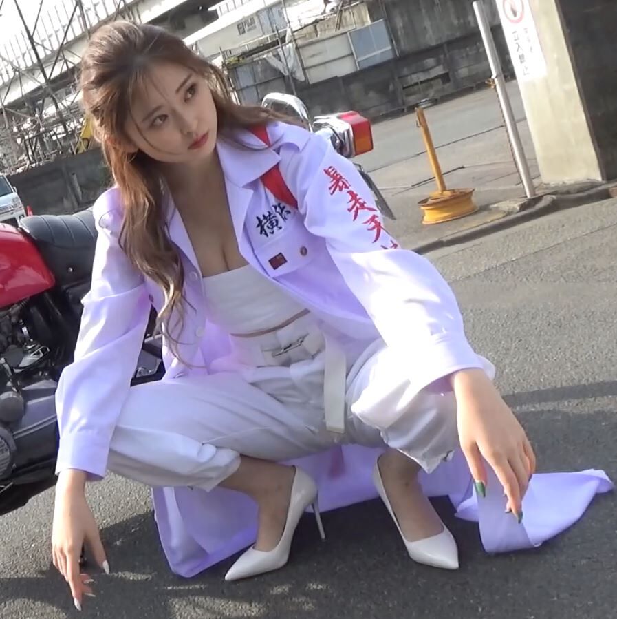 スケバンエロ YouTube】令和ギャル ”ゆうちゃみ”の スケバン! レディース! 昭和エログラビアwww : 痴民の痴識