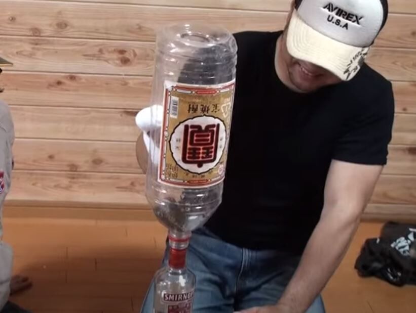 Youtube 伊集院さんのラジオで話題になった マムシ酒の作り方 動画 痴民の痴識
