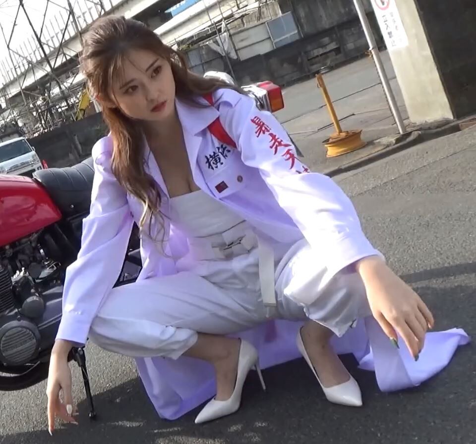 YouTube】令和ギャル ”ゆうちゃみ”の スケバン！ レディース！ 昭和エログラビアｗｗｗ : 痴民の痴識