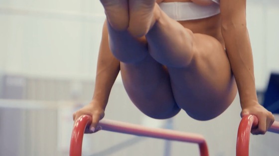女子体操 オリンピック金メダリスト Aly_Raisman　のセクシーイメージ動画