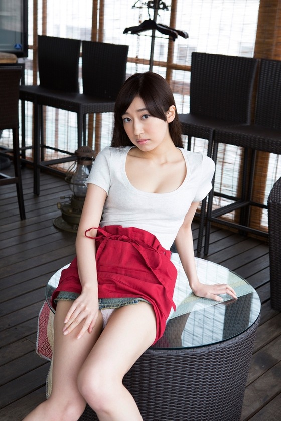 グラドル・寺田御子ちゃんがアンドロイドになってあなたのお部屋に！！