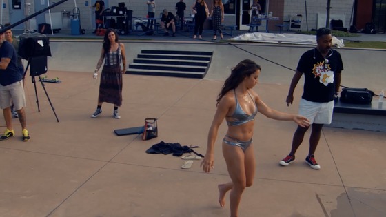 女子体操 オリンピック金メダリスト Aly_Raisman　のセクシーイメージ動画