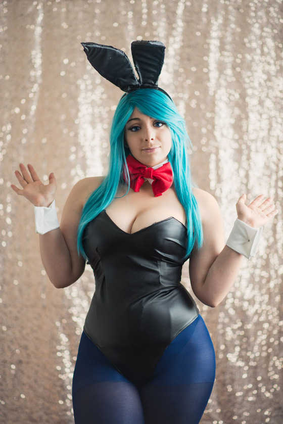 海外コスプレイヤー”momokun”のドラゴンボール ブルマ（バニー）コス